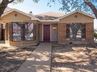 1739 Leroy Rd, Dallas, TX 75217
