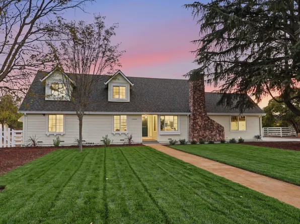 14655 Country Ln, Morgan Hill, CA 95037