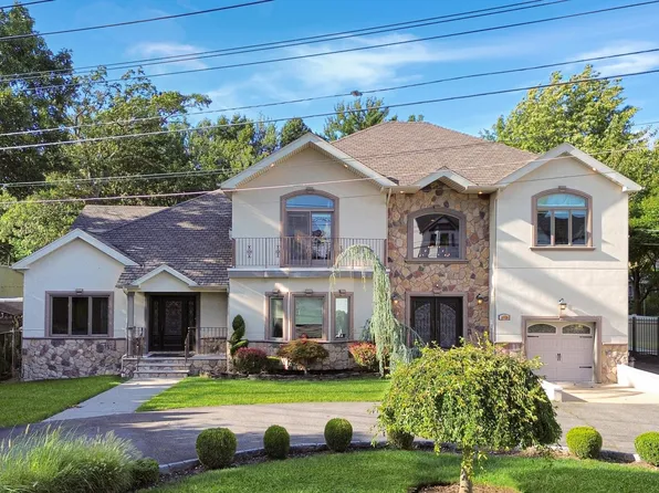 143 Clay Pit Road image 1 of 5