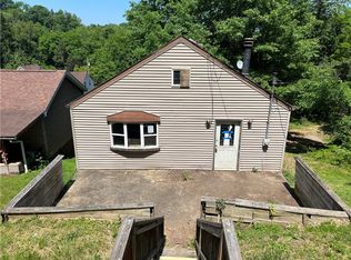 1415 Denver St, North Versailles, PA