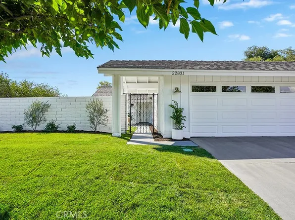 22831 Modesto Dr, Mission Viejo, CA 92691