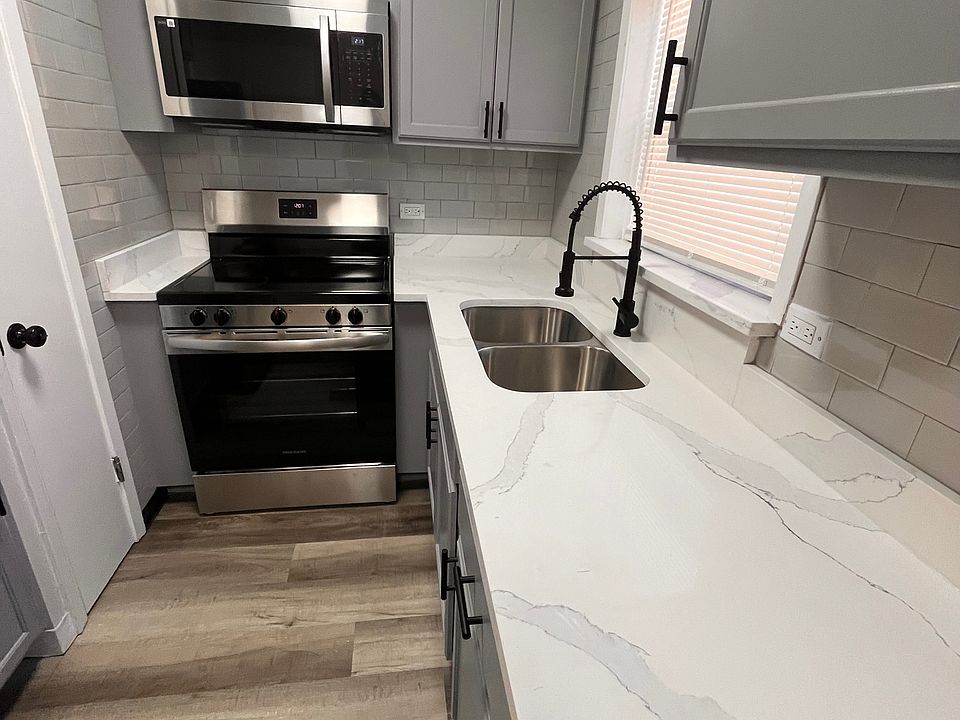 1st image of 430 Callan Ave #1W