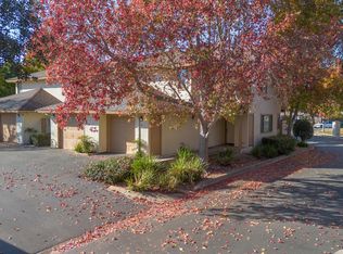 60 Village Circle Dr, Lompoc, CA 93436