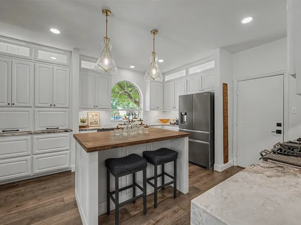 217 Huffman Blf, Keller, TX 76248
