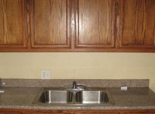 1427 Lake St, Bakersfield, CA 93305