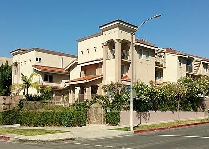 1st image of 456 Shatto Pl.