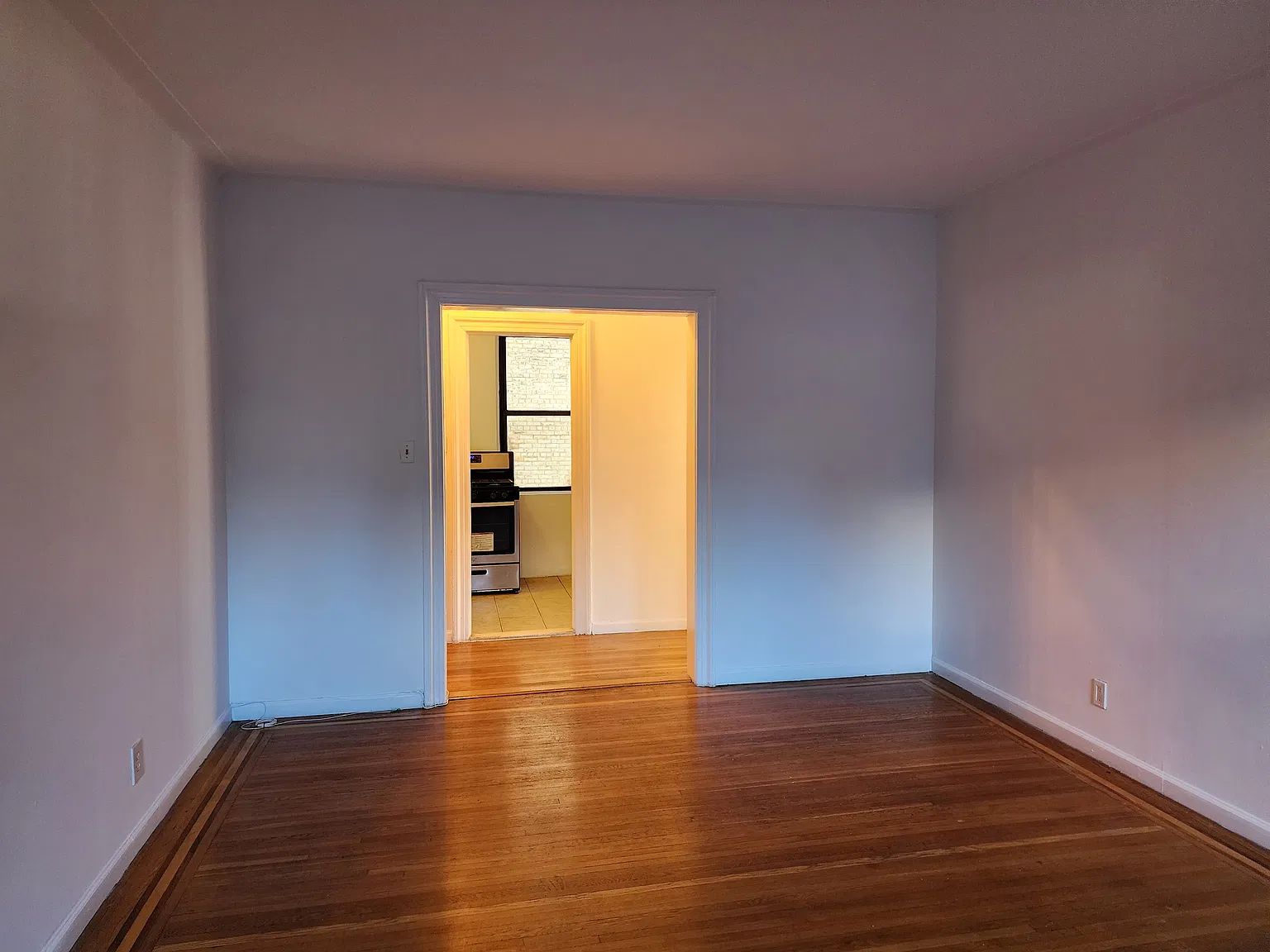77-20 Austin Street — Photo 2
