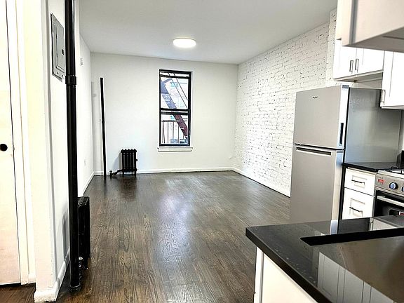 4th image of 108 E 97th St APT 5R