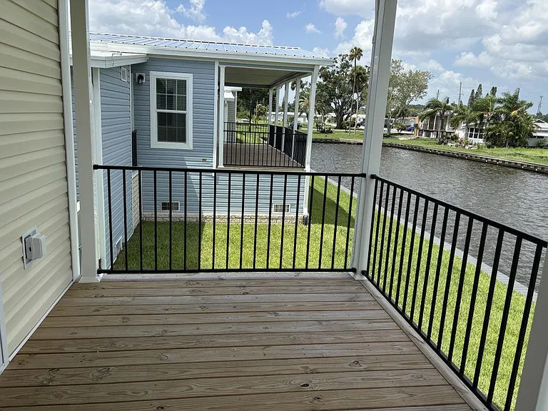 5646 Blue Harbor Dr #324 — Photo 12