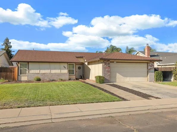 1033 Pepperwood Dr, Manteca, CA 95336