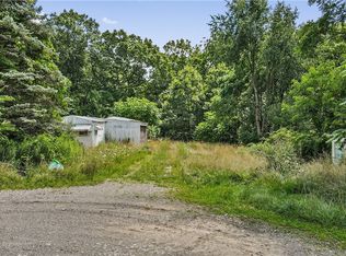 358 Sunrise Dr, Georgetown, PA 15043