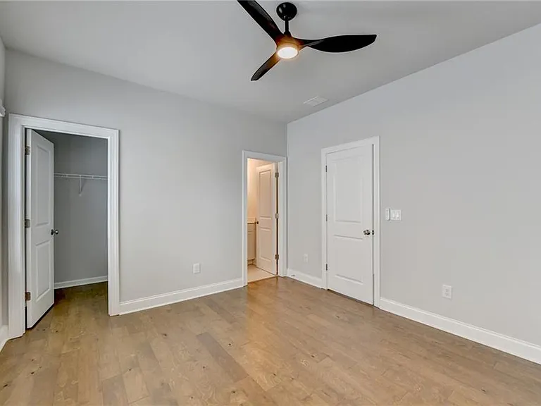 4536 Molder Dr — Photo 65