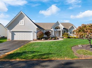 1315 Fieldcrest Dr, Wadsworth, OH