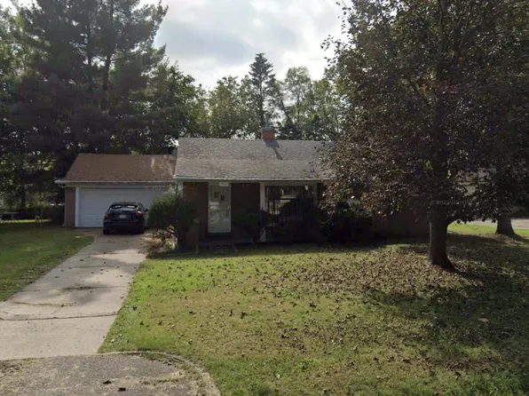 25241 Orchard Grove St, Southfield, MI 48033
