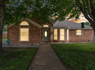 475 Maywood Dr, Woodway, TX 76712