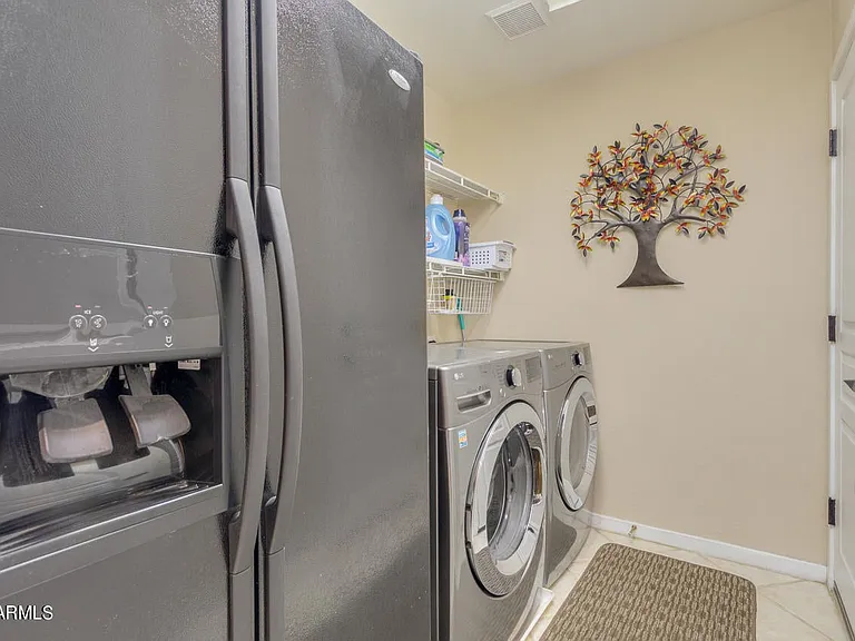 3922 E Carson Rd — Photo 14