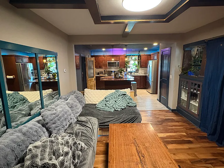 614 W Main St — Photo 13