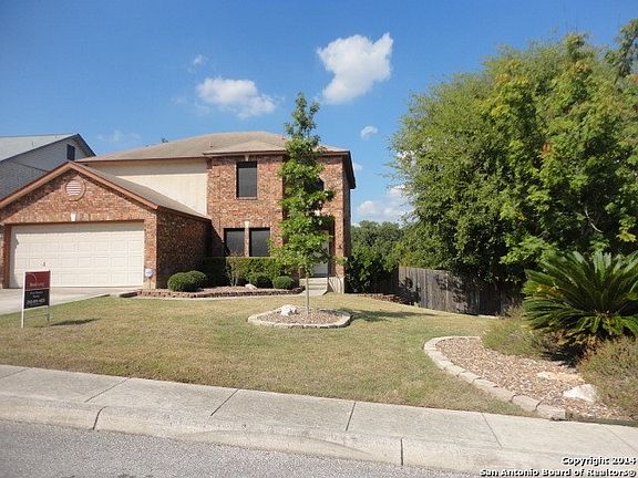 3rd image of 2811 Redriver Creek Dr