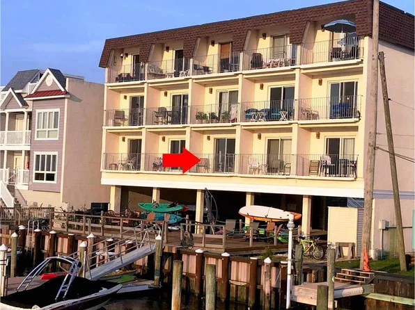 9511 Sunset Dr #203, Stone Harbor, NJ 08247