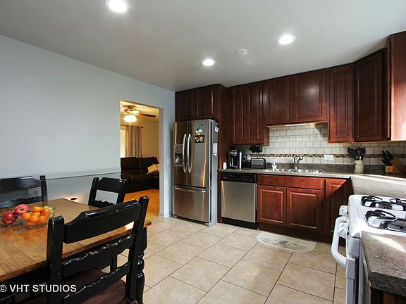 5th image of 36891 N Carol Ln