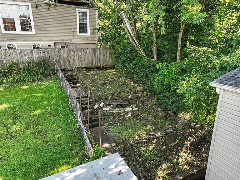 2505 Gable St — Photo 19