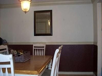 4th image of 2305 W 4th St