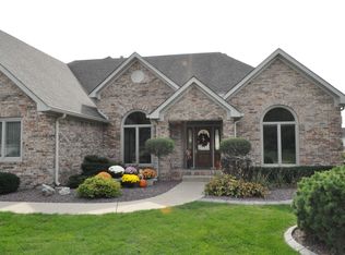 5515 W Rockway Dr, New Palestine, IN 46163