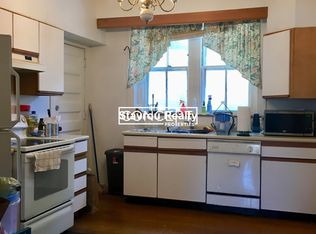 1677 Beacon St #2DW, Brookline, MA 02445