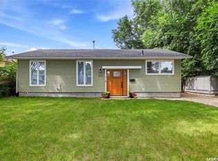 80 Cameron Cres, Regina, SK S4S2X2