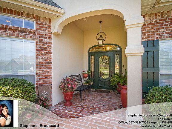 2nd image of 1024 Bear Creek Cir