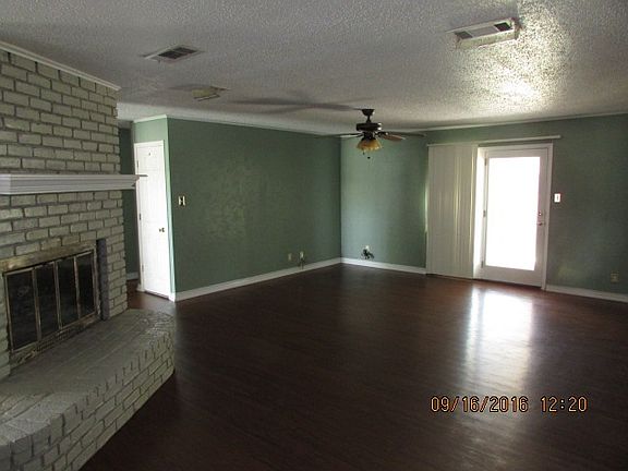 4th image of 3113 Kathleen Dr