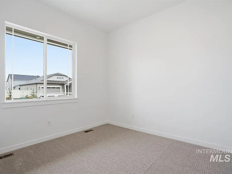 2309 N Ice Fire Ave — Photo 18