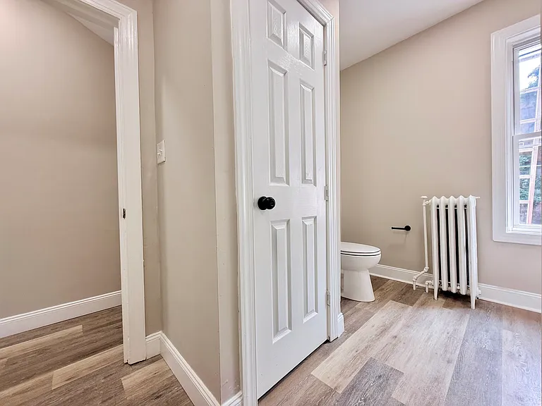 248 Greenwich St — Photo 24