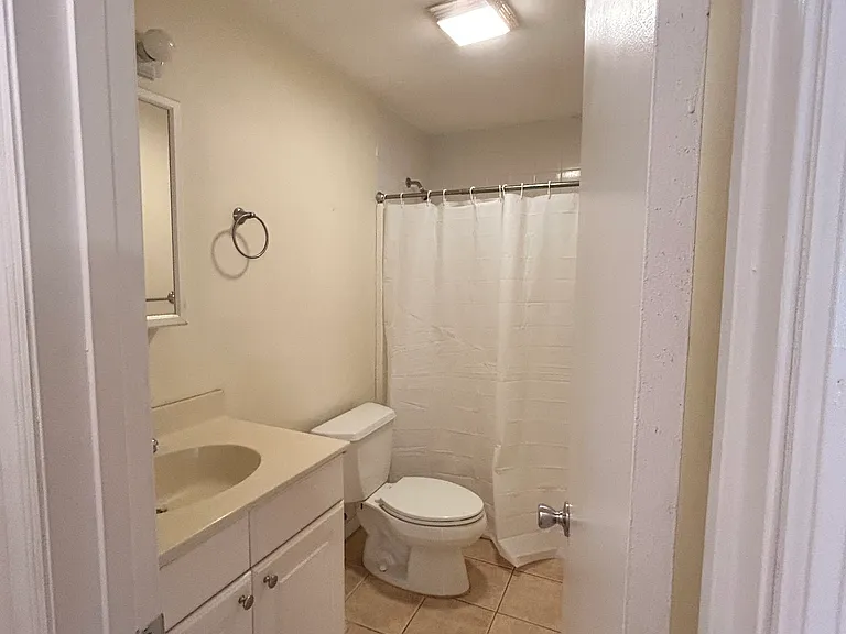 1597 Secessionville Rd — Photo 23