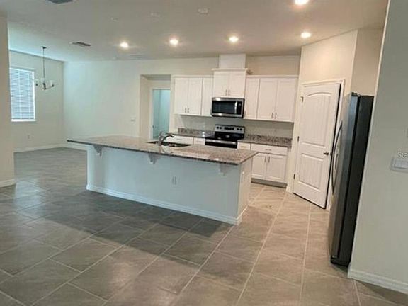 2nd image of 1729 Bull Hill Rd