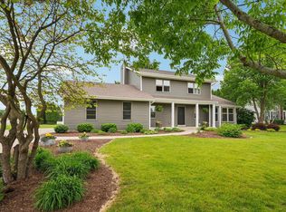 N54W35709 Hill Rd, Oconomowoc, WI 53066