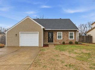 1120 Wood Ridge Rd, Lexington, KY 40514