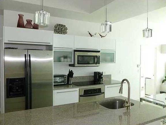 3rd image of 888 Biscayne Blvd APT 4605