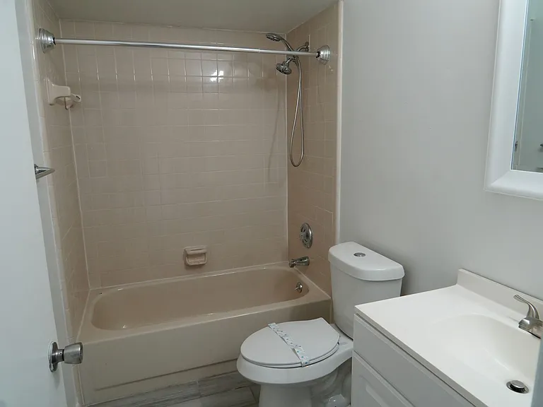 3210 S Bumby Ave — Photo 10