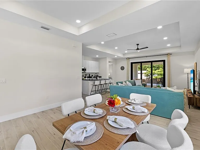 2547 Storter Ave — Photo 8