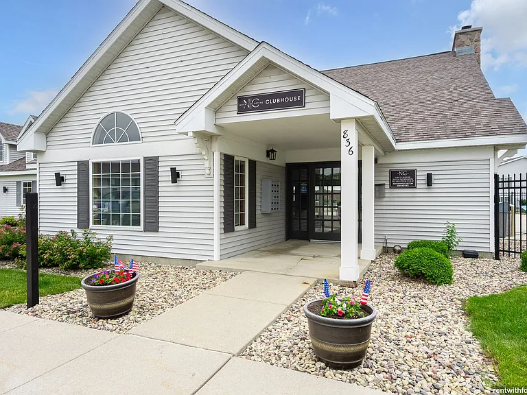 821 Security Dr — Photo 14