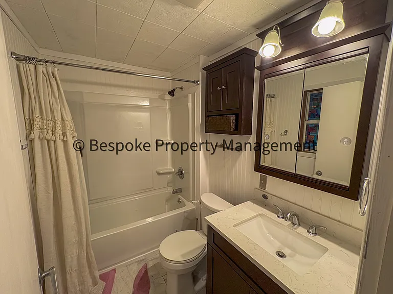 1205 Lowell St — Photo 7
