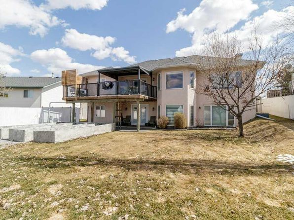 66 E Fern Glade Cres, Sylvan Lake, AB T4S 1Z5