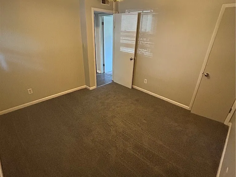 3210 Tallywood Dr #4 — Photo 7