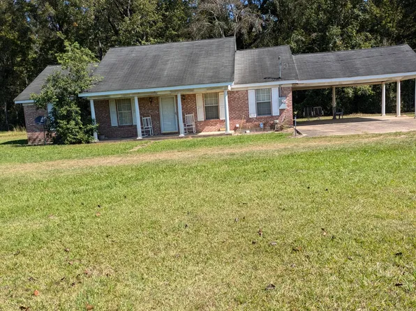 450 Old River Rd S, Columbia, MS 39429