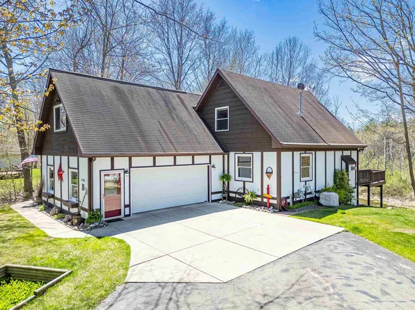 3180 N Branch Dr, Beaverton, MI 48612