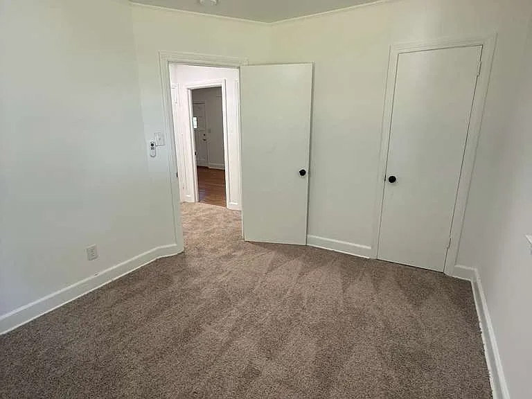 6 Emily Dr — Photo 8