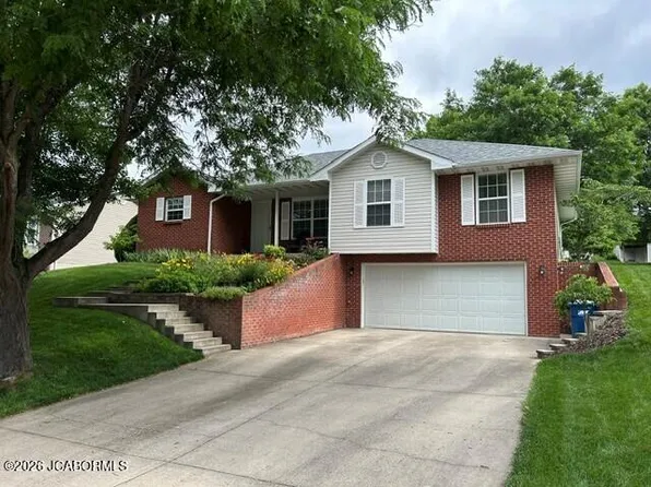 4024 Oxford Rd, Jefferson City, MO 65109