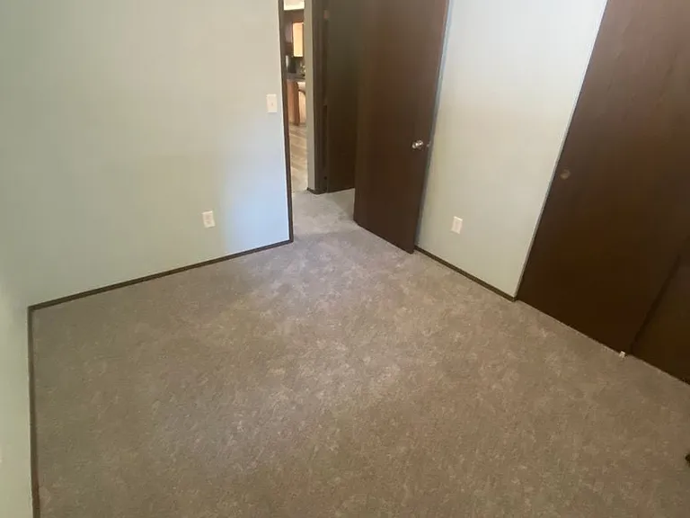 1335 Woodglen St NE — Photo 19