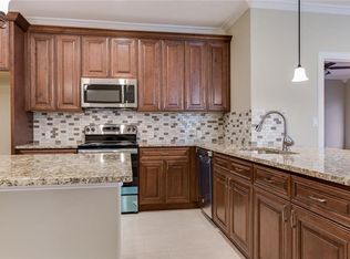 442 Bissonet Ave, Dallas, TX 75217